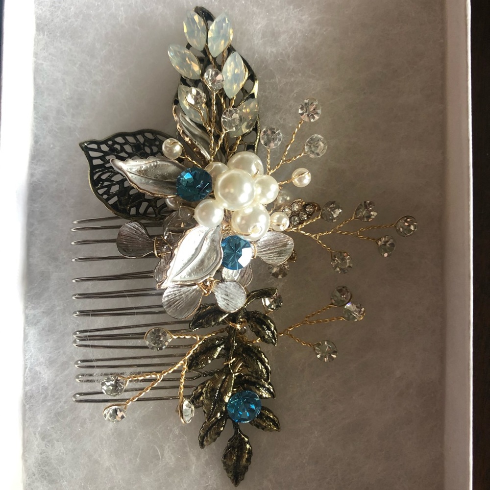 Handmade bridal comb